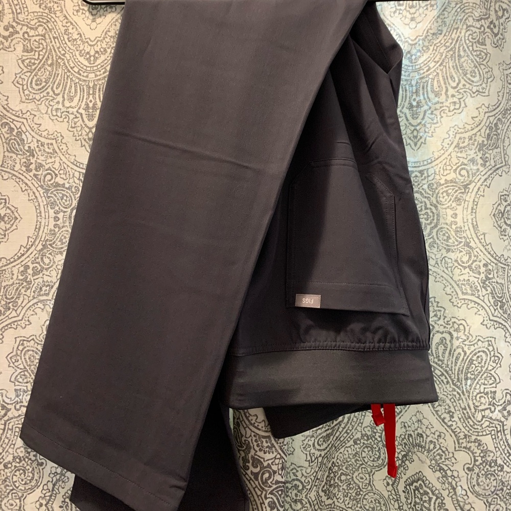 FIGS scrub pants